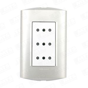 Enchufe Embutido Triple 2P+T 10A Blanco Ae2113E33Bna Bticino