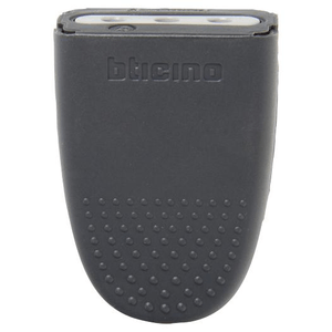 Enchufe Hembra Volante Bipaso 2P+T 10-16A Gris Bticino