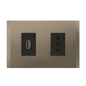 Enchufe Embutido 10A Mas Puerto Usb Terra Nobile Bticino