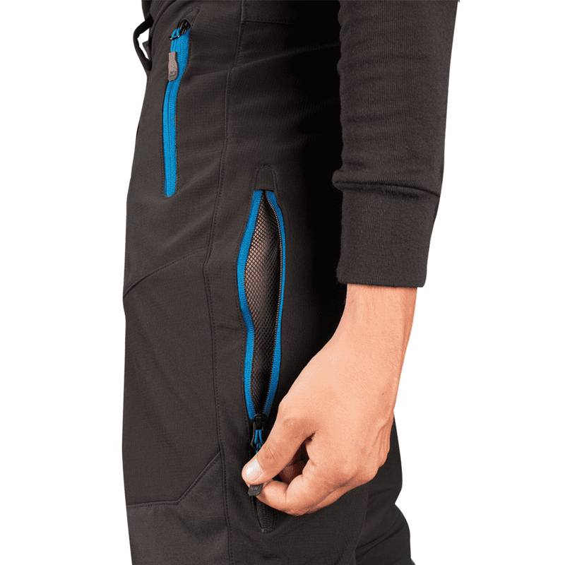 pantalon-hw-softshell-wolverine-antiacido-negro-azul-5-09279a0f-a9a6-4a5c-8f14-31d72b24279c_e21c27e8-6e13-44de-b1bc-21eea49d2017.png