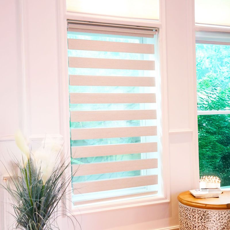 Cortina Roller 0.90X1.70 Zebra Blackout Dib-1757086124906