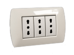 Enchufe Embutido Triple Bipaso 10/16A Beige-Champ Grand Mec-1760625225706